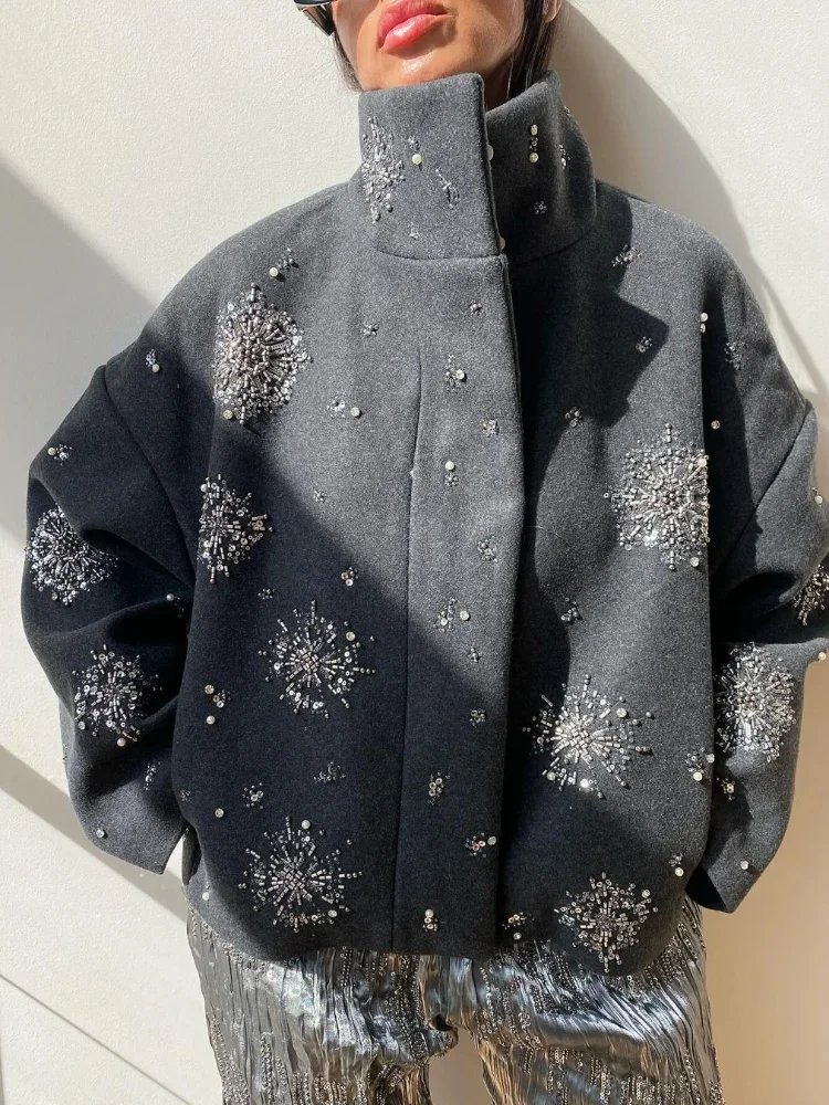 Sequin Woolen Jackets Women Fashion High Collar Zipper Full Sleeve Loose Jacket Lady High Street Casual Daily Outerwear 2025 New
Sequin Woolen Jackets Women Fashion High Collar Zipper Full Sleeve Loose Jacket Lady High Street Casual Daily Outerwear 2025 New