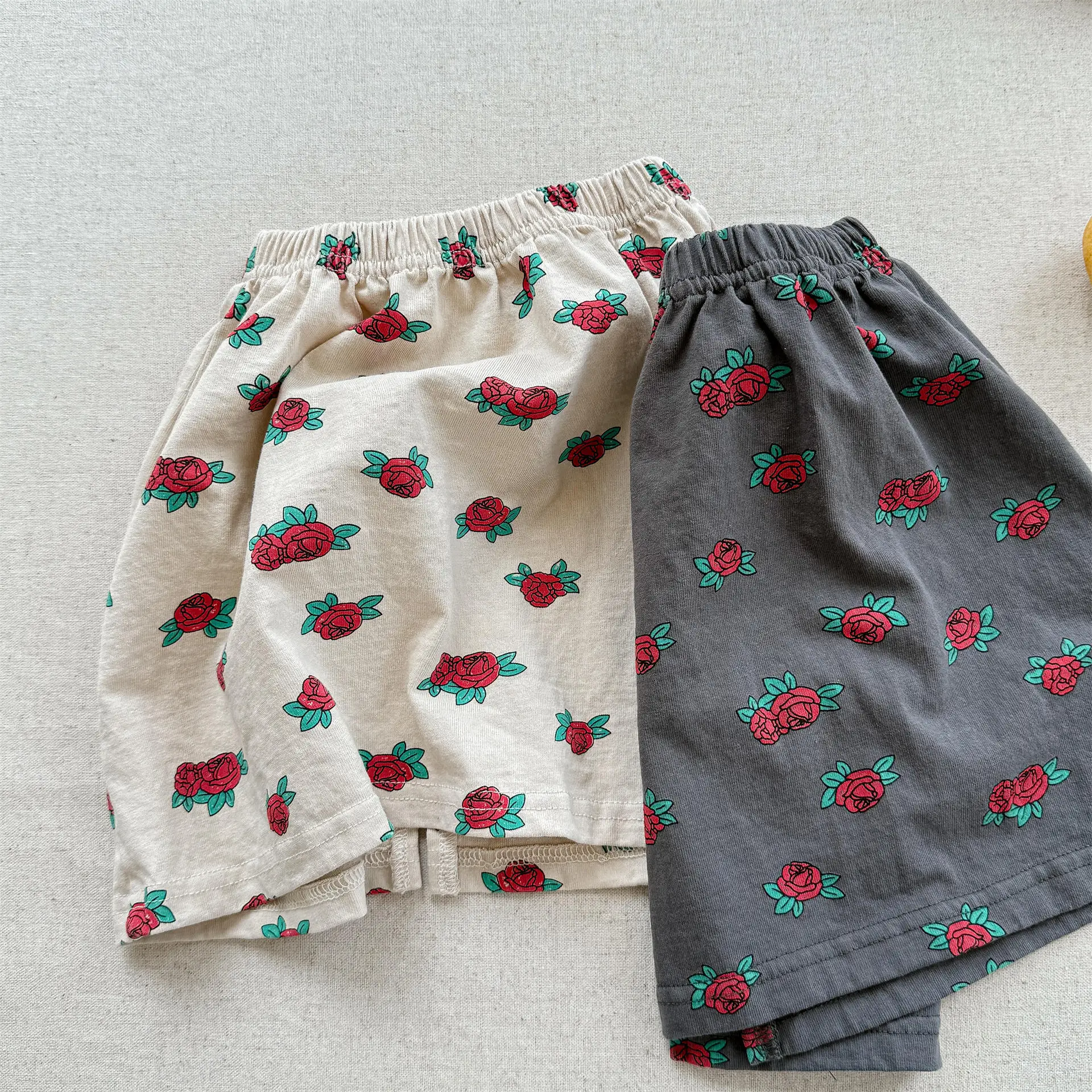 2026 Summer New Girls Cute Flower Print Skirts Cotton Children Casual Skirts Baby Girl Loose Short Skirt Kids Toddler Clothes
2026 Summer New Girls Cute Flower Print Skirts Cotton Children Casual Skirts Baby Girl Loose Short Skirt Kids Toddler Clothes