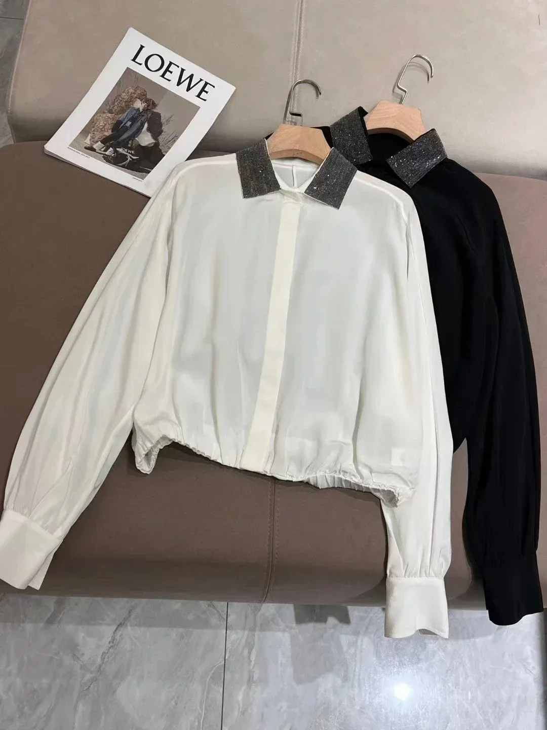 Heavy industry beaded long-sleeved silk 2024 summer women shirt
Heavy industry beaded long-sleeved silk 2024 summer women shirt