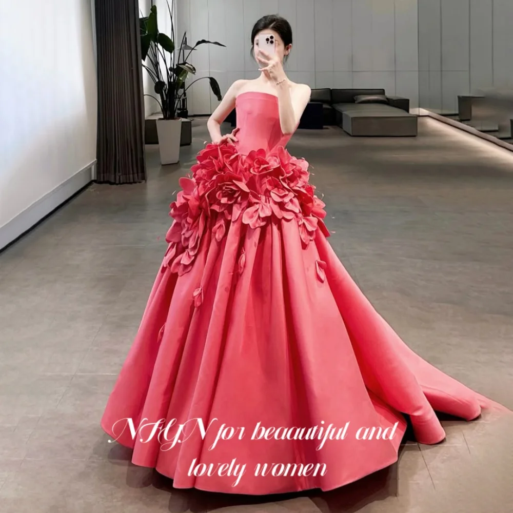 NFYN Red 3D-Flowers Prom Dresses Strapless Sleeveless Backless Prom Gown A-Line Pleated Chic Woman Evening Dresses Customized
NFYN Red 3D-Flowers Prom Dresses Strapless Sleeveless Backless Prom Gown A-Line Pleated Chic Woman Evening Dresses Customized