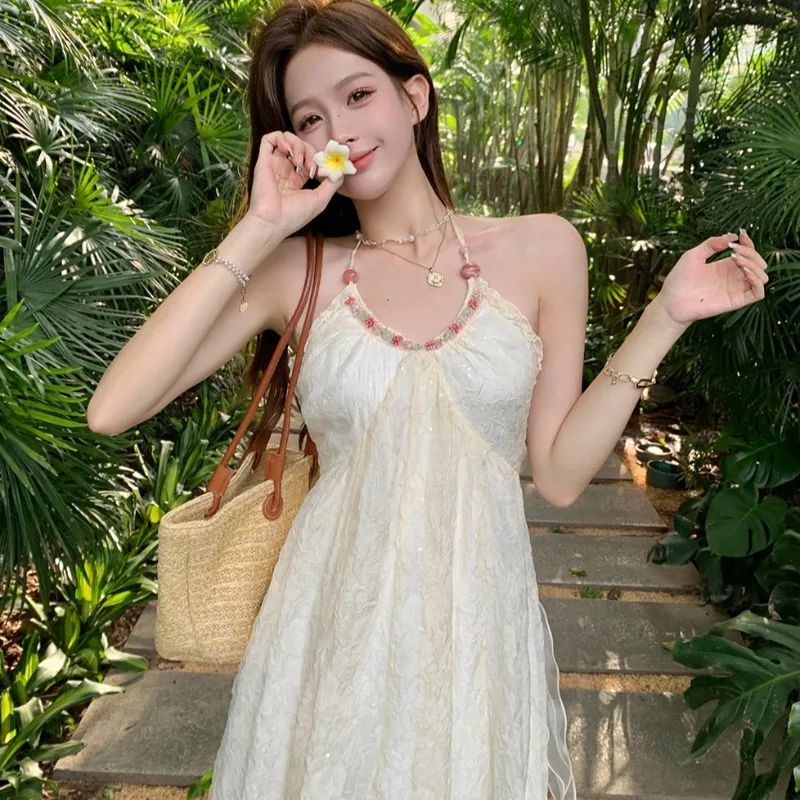 Summer Vacation Style White Chiffon Strapless Dress Women's Pure Color Long Skirt Sleeveless Neck Hanging Flower Goddess Design
Summer Vacation Style White Chiffon Strapless Dress Women's Pure Color Long Skirt Sleeveless Neck Hanging Flower Goddess Design