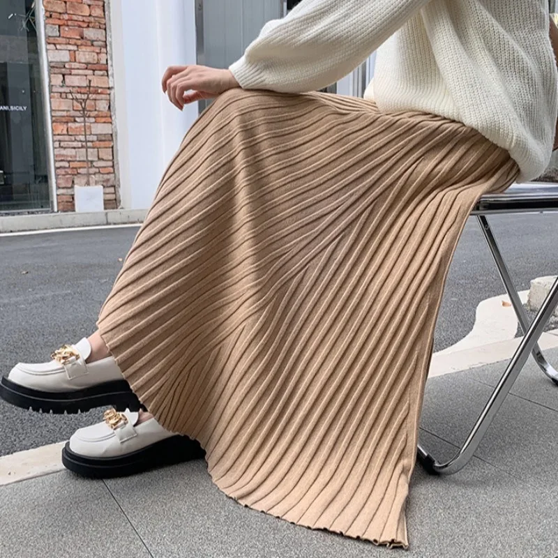 2024 Fashion Long Knitted Half Skirt A-Line Pleated Women's Autumn Winter High Waist Slimming Super Flared Skirt
2024 Fashion Long Knitted Half Skirt A-Line Pleated Women's Autumn Winter High Waist Slimming Super Flared Skirt