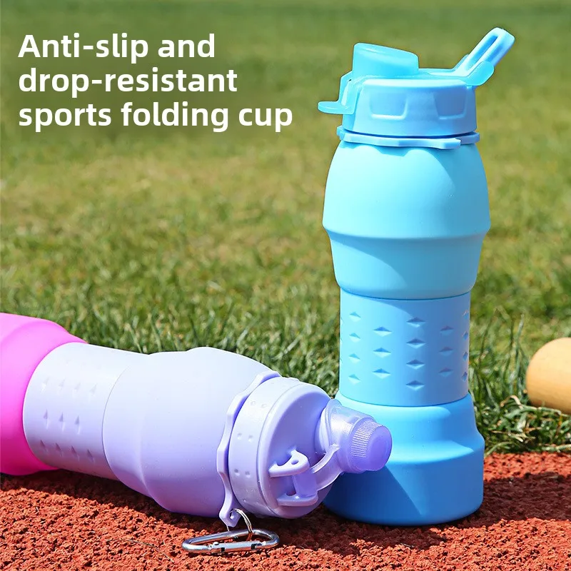 Silicone Collapsible Water Bottle 600ML Durable Portable for Cycling Hiking Outdoor Sports Stylish and Practical
Silicone Collapsible Water Bottle 600ML Durable Portable for Cycling Hiking Outdoor Sports Stylish and Practical