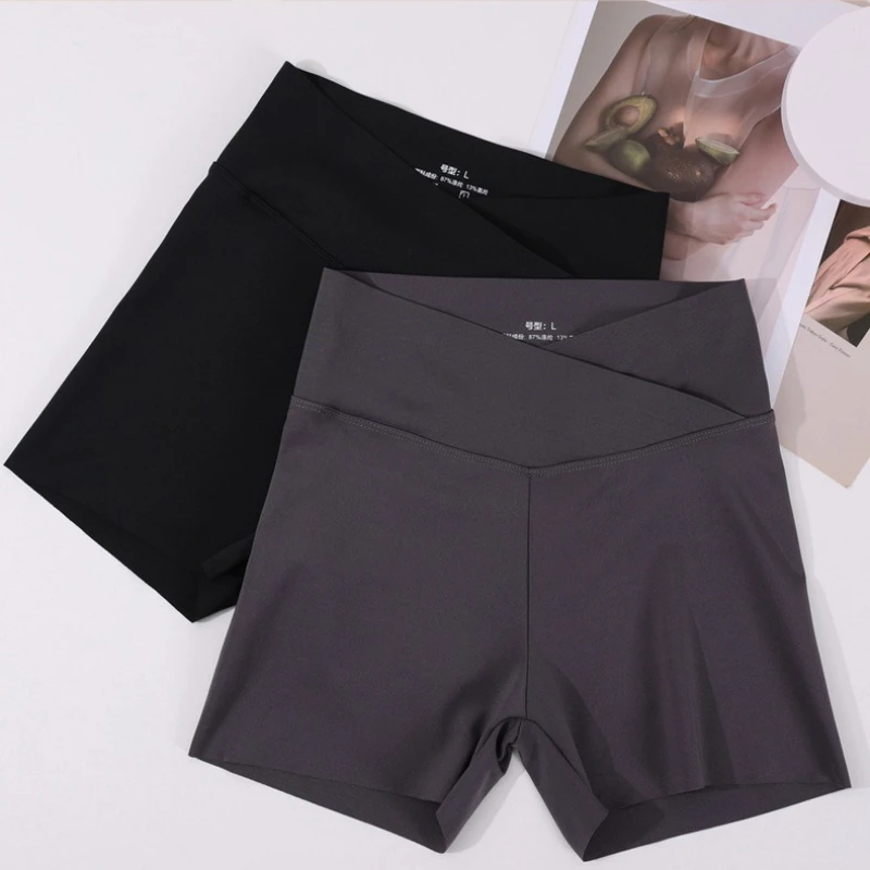 Spring and Summer 2026 Shark Pants Women's Thin Yoga Shorts Leggings Belly-lifting Hip Casual Home Shorts Fashion Outer Wear
Spring and Summer 2026 Shark Pants Women's Thin Yoga Shorts Leggings Belly-lifting Hip Casual Home Shorts Fashion Outer Wear
