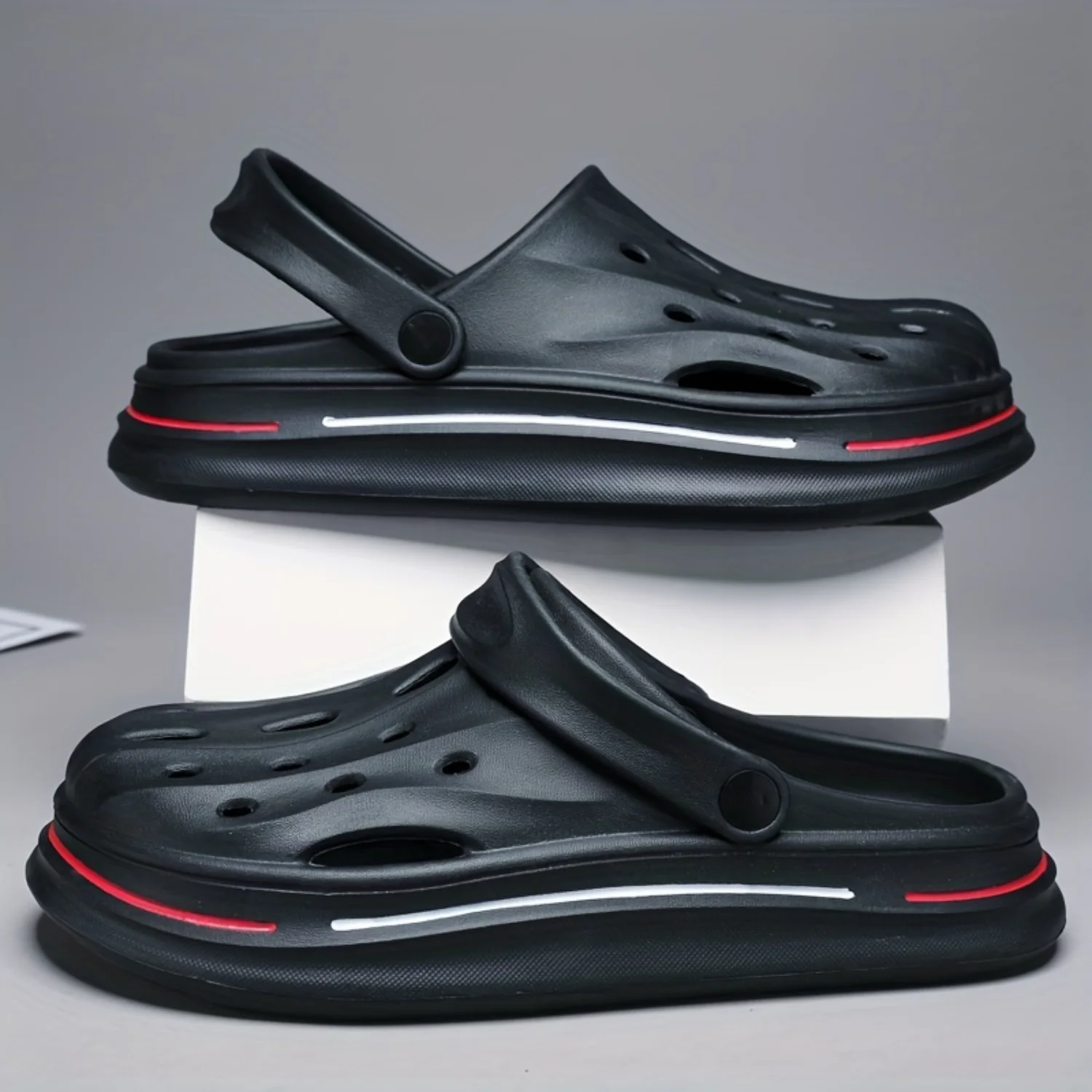Lightweight and Comfy Men's Hollow-Out Garden Clogs for Summer, Non-Slip Outdoor Shoes
Lightweight and Comfy Men's Hollow-Out Garden Clogs for Summer, Non-Slip Outdoor Shoes