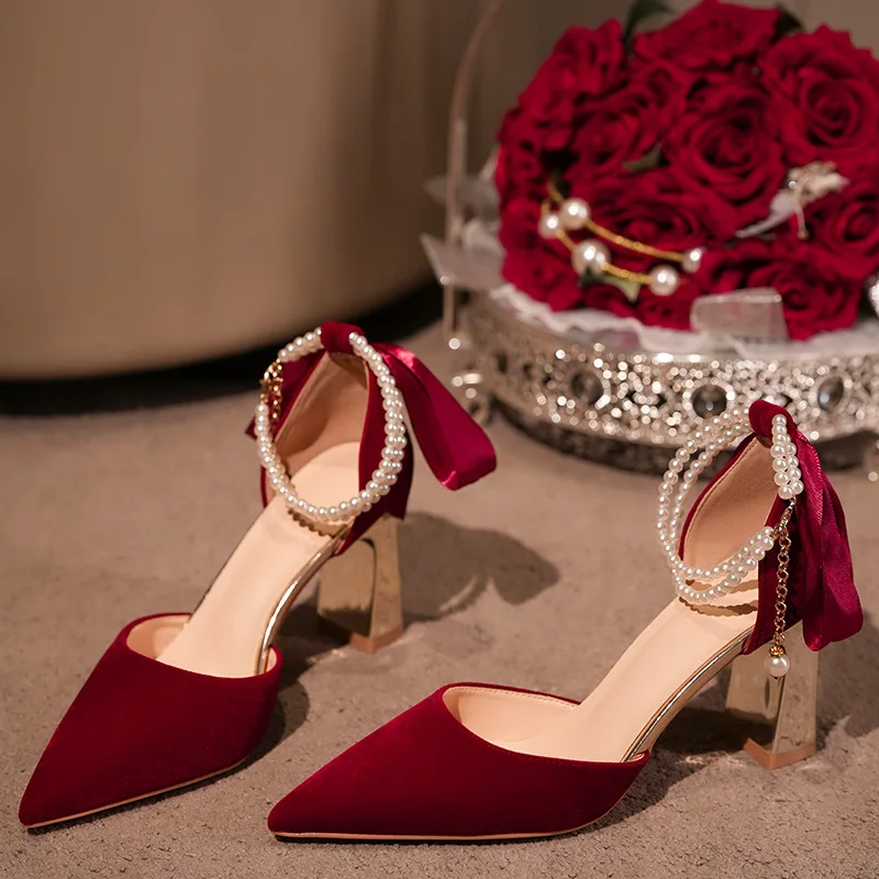 2026 Autumn High Heels Women Thick Heel Red Head Wedding Shoes
2026 Autumn High Heels Women Thick Heel Red Head Wedding Shoes