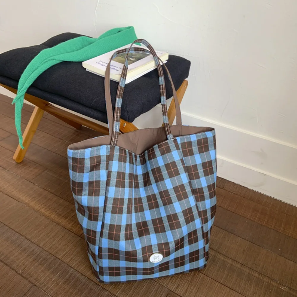 Повседневная сумка-тоут из канваса в японском стиле, универсальная двусторонняя сумка через плечо, тканевая сумка для поездок и путешествий
Повседневная сумка-тоут из канваса в японском стиле, универсальная двусторонняя сумка через плечо, тканевая сумка для поездок и путешествий