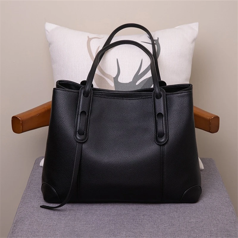 Nesitu High Quality A4 Fashion Vintage Large Capacity Black PU Leather Women Handbags Lady Shoulder Bag Tote M159
Nesitu High Quality A4 Fashion Vintage Large Capacity Black PU Leather Women Handbags Lady Shoulder Bag Tote M159