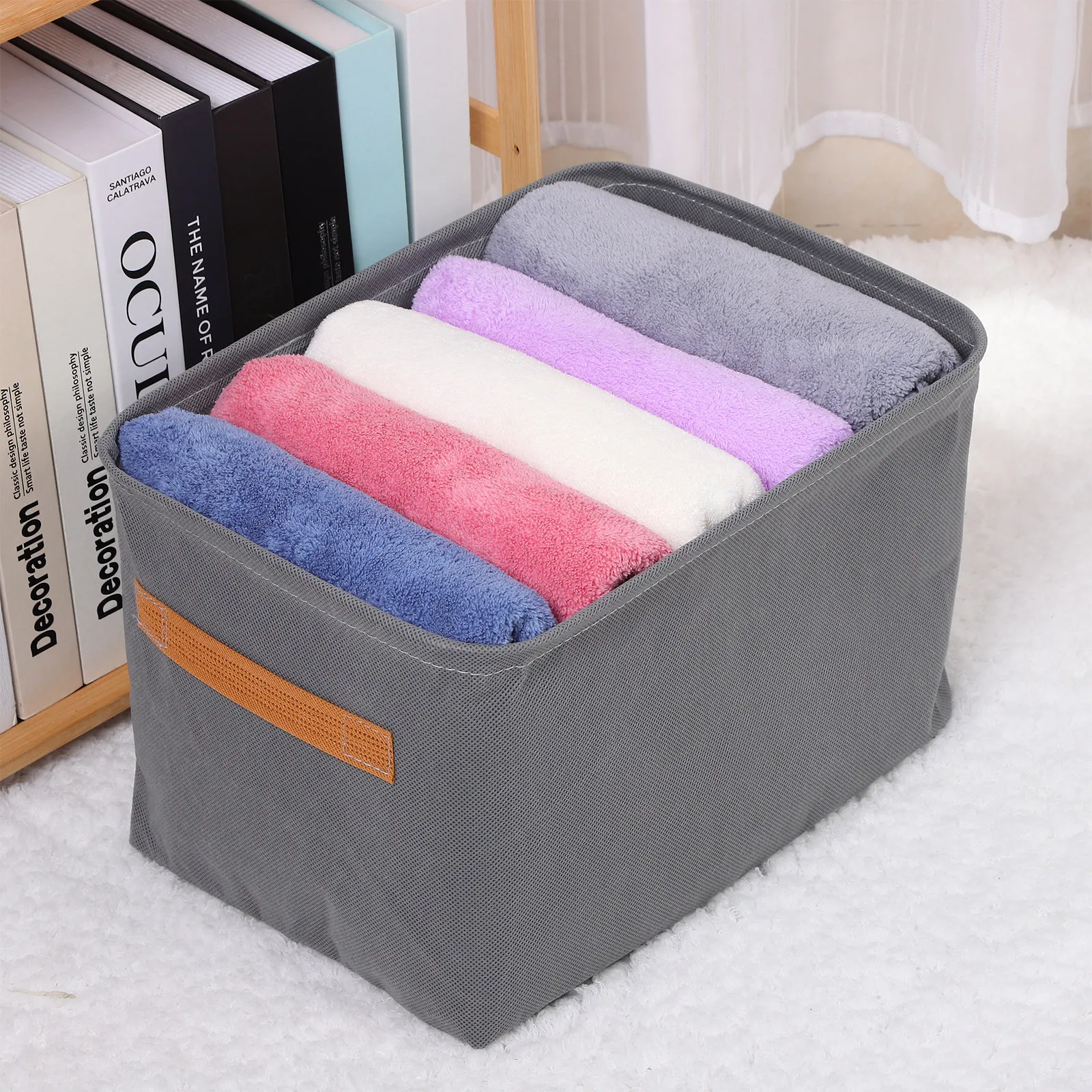 Набор из 3 органайзеров для шкафа: компактные складные контейнеры для хранения одежды с ручками для переноски (для свитеров, брюк, рубашек)
Набор из 3 органайзеров для шкафа: компактные складные контейнеры для хранения одежды с ручками для переноски (для свитеров, брюк, рубашек)