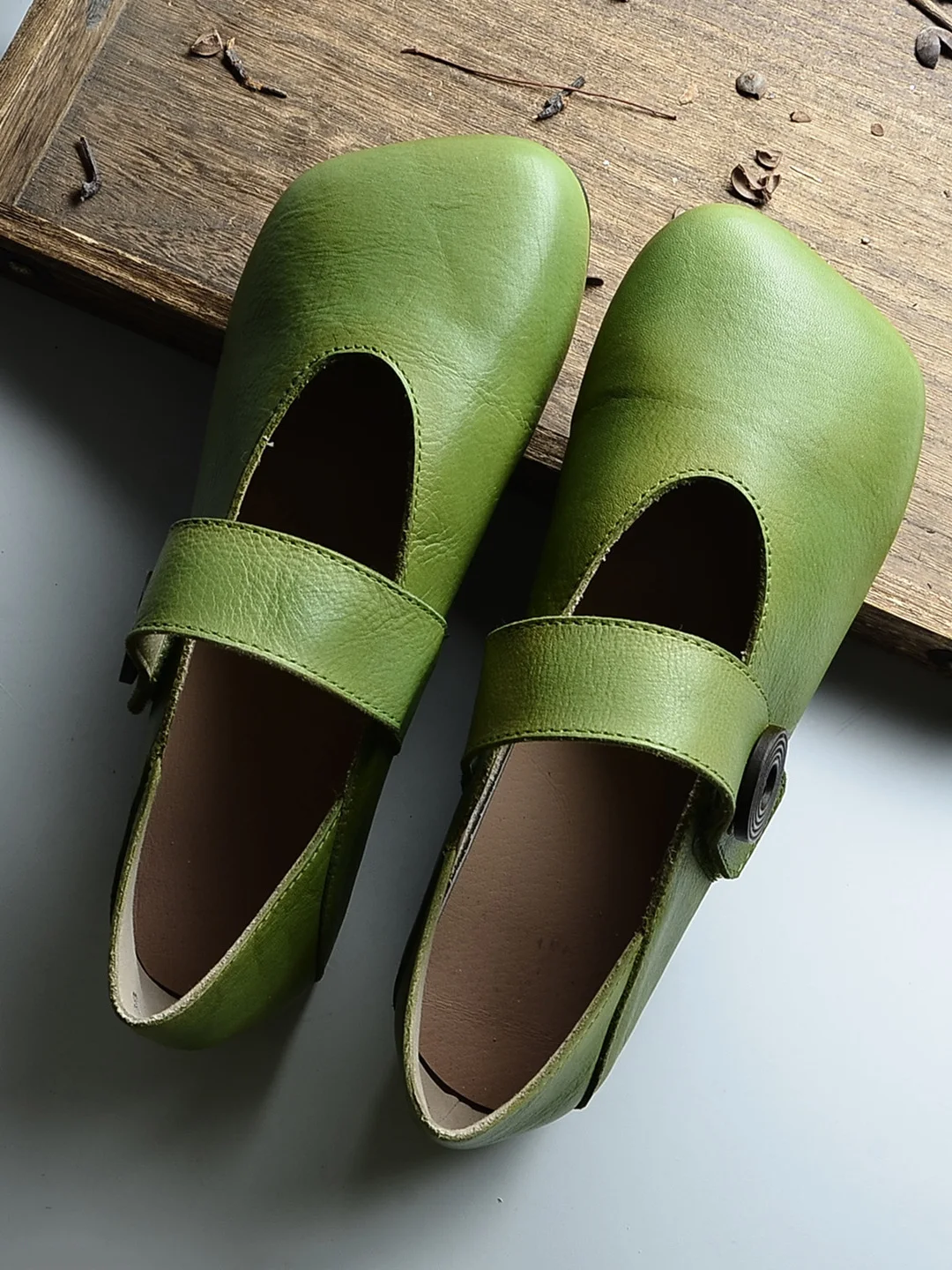 Retro Cotton Linen Handmade Shoes Women's Mary Jane Shoes Real Cowhide Magic Tape Single Shoes Summer Fashion Flat Heels
Retro Cotton Linen Handmade Shoes Women's Mary Jane Shoes Real Cowhide Magic Tape Single Shoes Summer Fashion Flat Heels