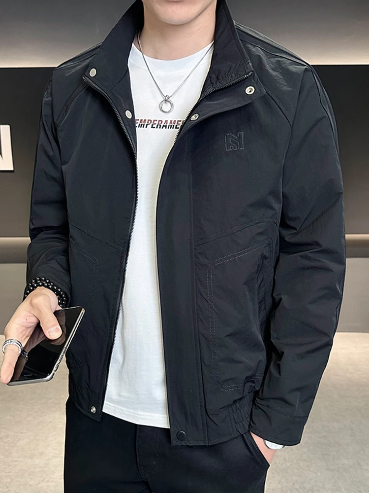 Slim Fit Casual Stand Collar Jaet for Men Spring Autumn New Sle Trendy Workwear Outerwear Polyester Long Sve Zipper
Slim Fit Casual Stand Collar Jaet for Men Spring Autumn New Sle Trendy Workwear Outerwear Polyester Long Sve Zipper