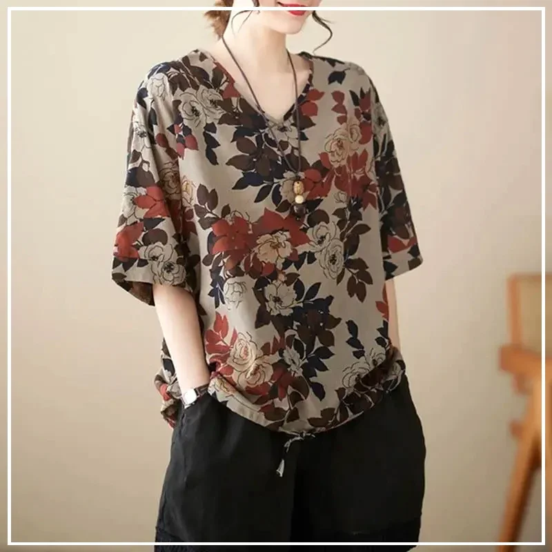 2024 New Summer Fashionable Retro Ethnic Style Loose and Casual Oversized Round Neck Printed Short Sleeved T-shirt for Women K97
2024 New Summer Fashionable Retro Ethnic Style Loose and Casual Oversized Round Neck Printed Short Sleeved T-shirt for Women K97