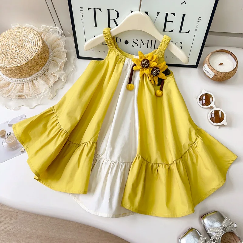 2025New Style Children's Summer Vacation Sleeveless Dress Fashionable Girl Sunflower Floral Strap Dress
2025New Style Children's Summer Vacation Sleeveless Dress Fashionable Girl Sunflower Floral Strap Dress