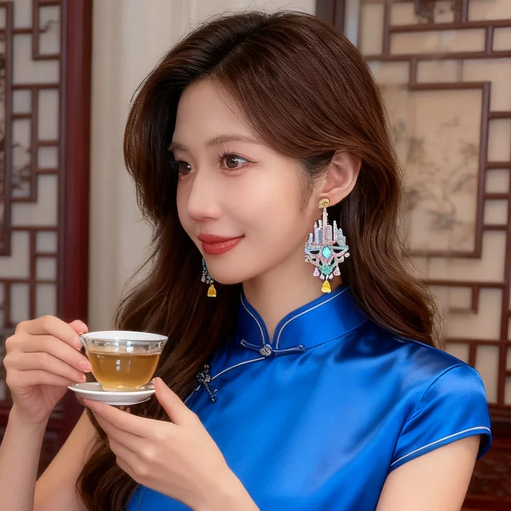 Роскошные цветные серьги-подвески в форме замка с кубическим цирконием для женщин, модные ювелирные украшения, аксессуары, подарки
Роскошные цветные серьги-подвески в форме замка с кубическим цирконием для женщин, модные ювелирные украшения, аксессуары, подарки