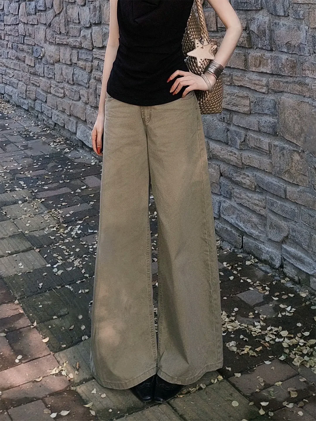 2026 New Lazy Style Slimming High Waist Wide Leg Loose Washed Khaki Thin Denim Jeans Straight Floor-Length Women's Jeans
2026 New Lazy Style Slimming High Waist Wide Leg Loose Washed Khaki Thin Denim Jeans Straight Floor-Length Women's Jeans