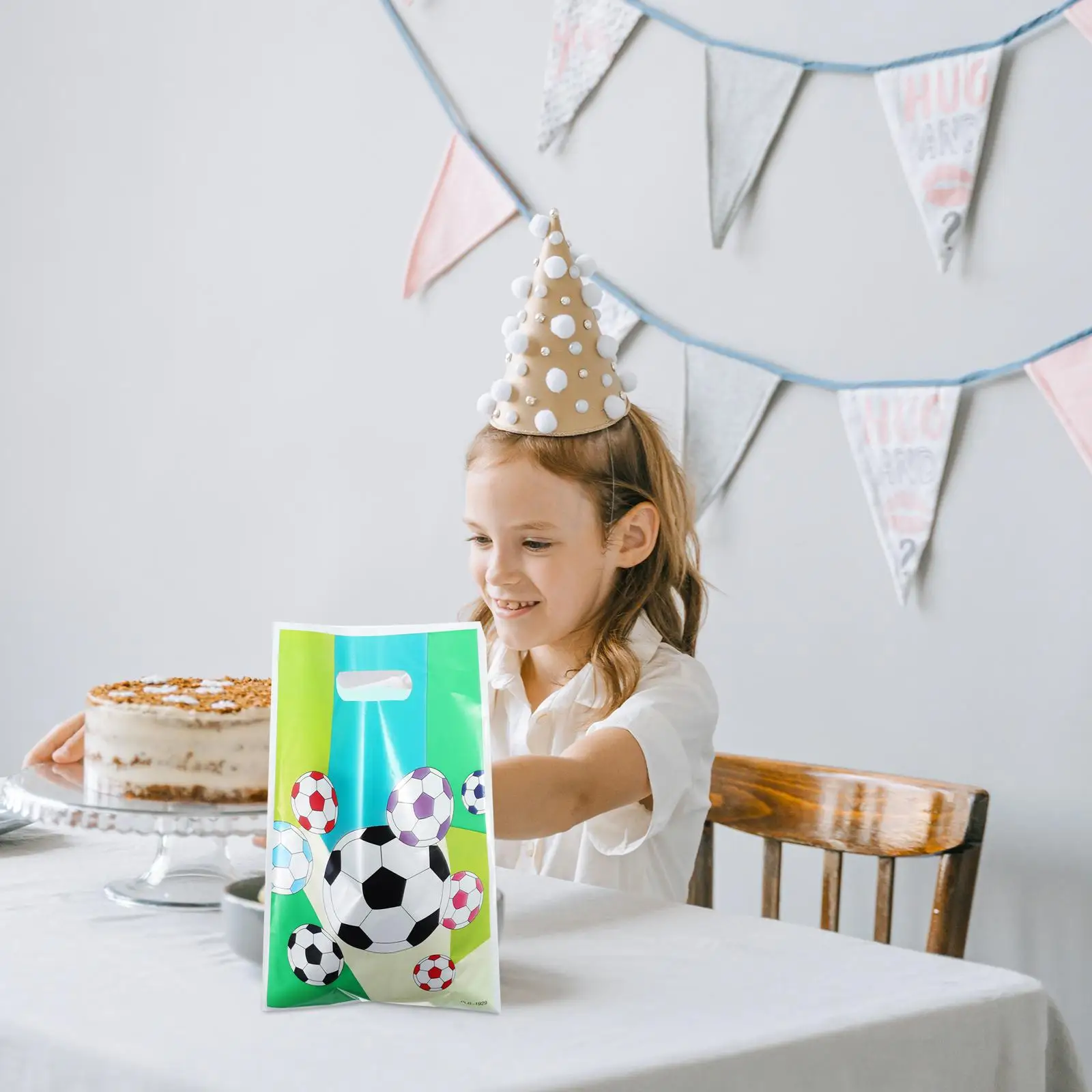 24 Pcs Football Themed Gift Kids Party Favor Bags Soccer Treat Candy Green Child Waterproof PE Coating Shopping Bags
24 Pcs Football Themed Gift Kids Party Favor Bags Soccer Treat Candy Green Child Waterproof PE Coating Shopping Bags