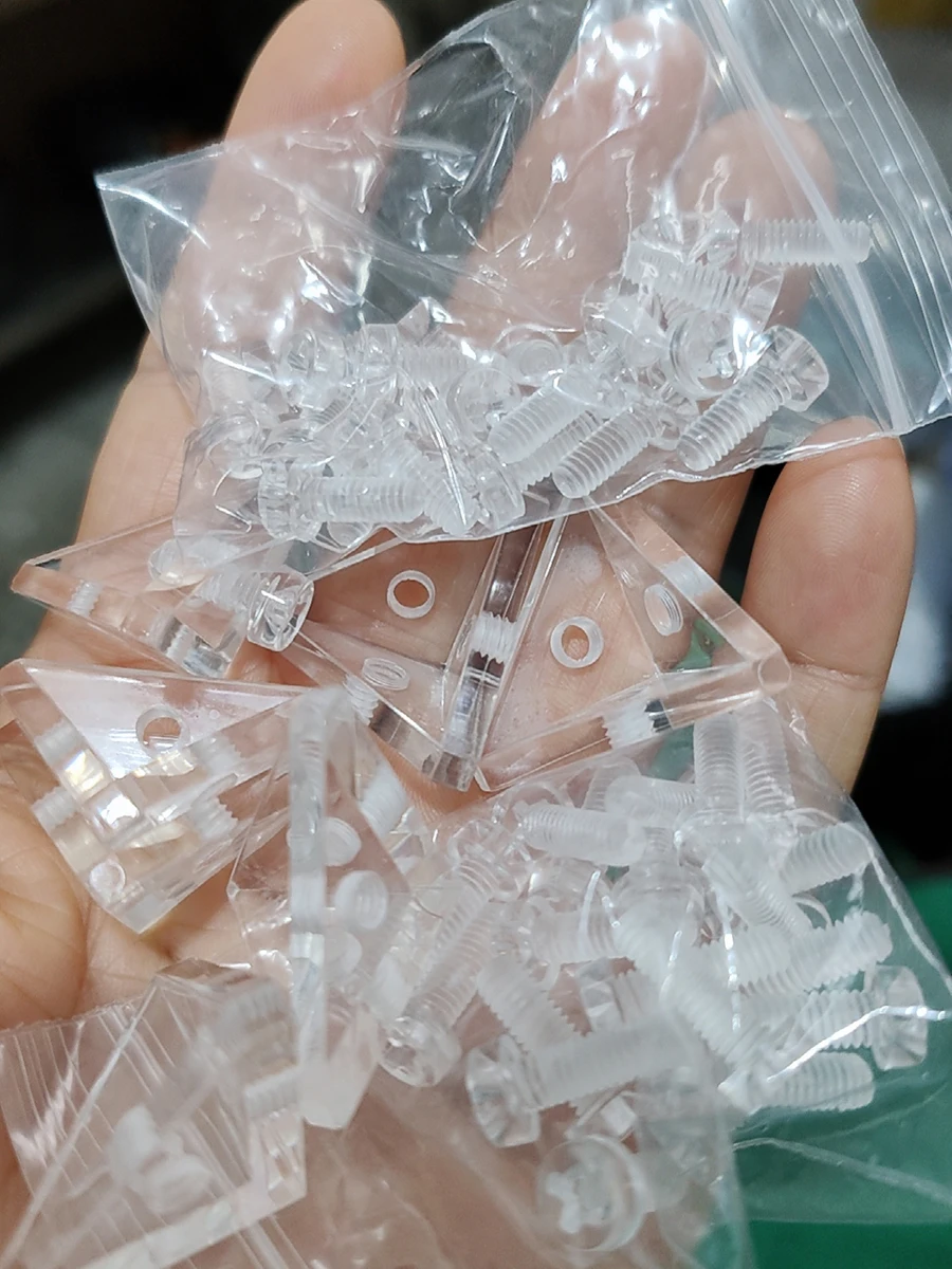 Wholesale 800PCS Clear Acrylic Corner Braces Right Angle Triangle Display Cases Support Brackets 3-Sides Fixed Connectors+Screws
Wholesale 800PCS Clear Acrylic Corner Braces Right Angle Triangle Display Cases Support Brackets 3-Sides Fixed Connectors+Screws