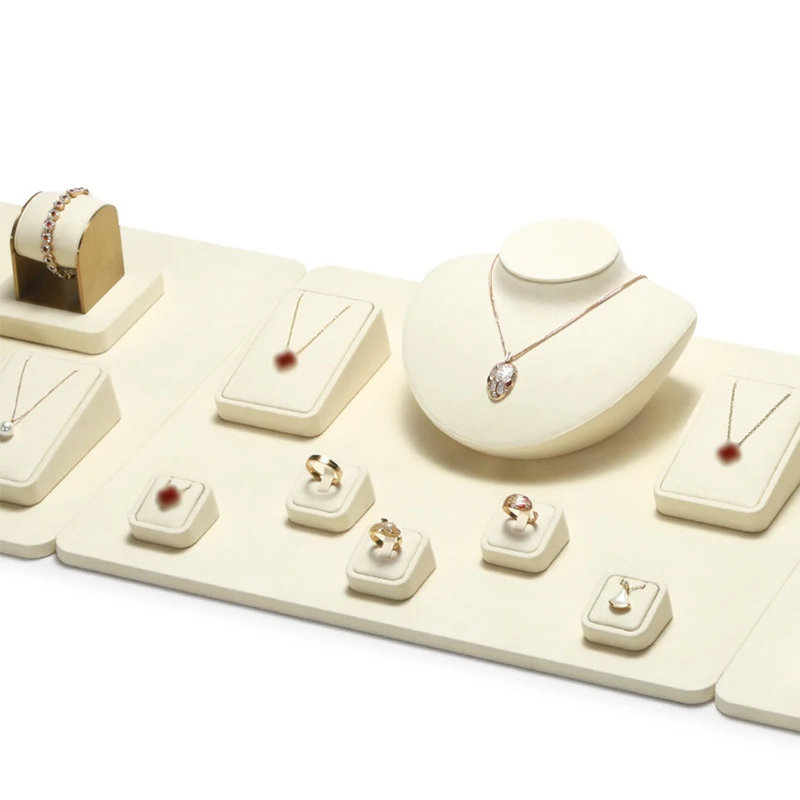 High-end off-white jewelry display stand, rings, necklaces, bracelets, earrings, counter jewelry display props
High-end off-white jewelry display stand, rings, necklaces, bracelets, earrings, counter jewelry display props