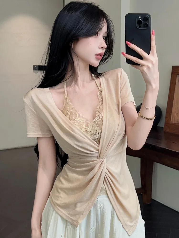 Elegant Lace Splice Short Sleeve T-Shirt Women's Slimming V-Neck Knot Design Summer Fashion Top Korean Style Citywalk Breatha...
Elegant Lace Splice Short Sleeve T-Shirt Women's Slimming V-Neck Knot Design Summer Fashion Top Korean Style Citywalk Breatha...