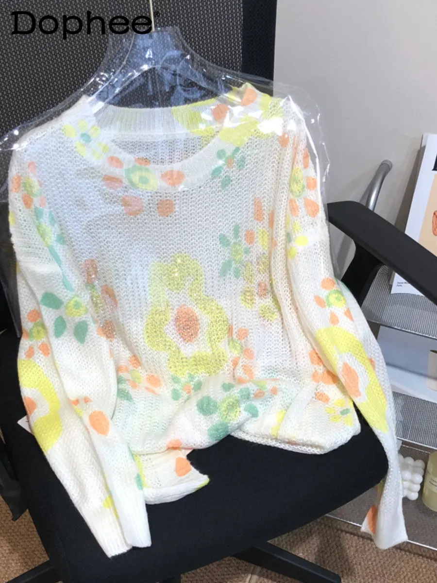 2023 Early Spring Rhinestone Fresh Flower Sweater Pullover Women Loose and Lazy Style Long Sleeve Thin Knitted Sweater Top Tide 
2023 Early Spring Rhinestone Fresh Flower Sweater Pullover Women Loose and Lazy Style Long Sleeve Thin Knitted Sweater Top Tide