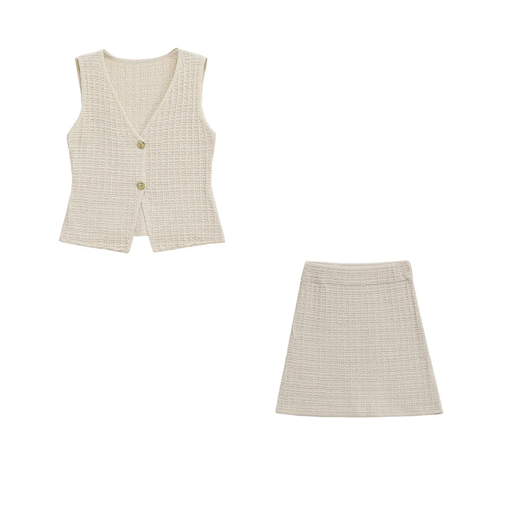 ZBZA Women's Textured Knit Vest Skirt Set V-neck Single-breasted Cropped Top High Waist Mini Skirt Spring Summer New Female Suit 
ZBZA Women's Textured Knit Vest Skirt Set V-neck Single-breasted Cropped Top High Waist Mini Skirt Spring Summer New Female Suit