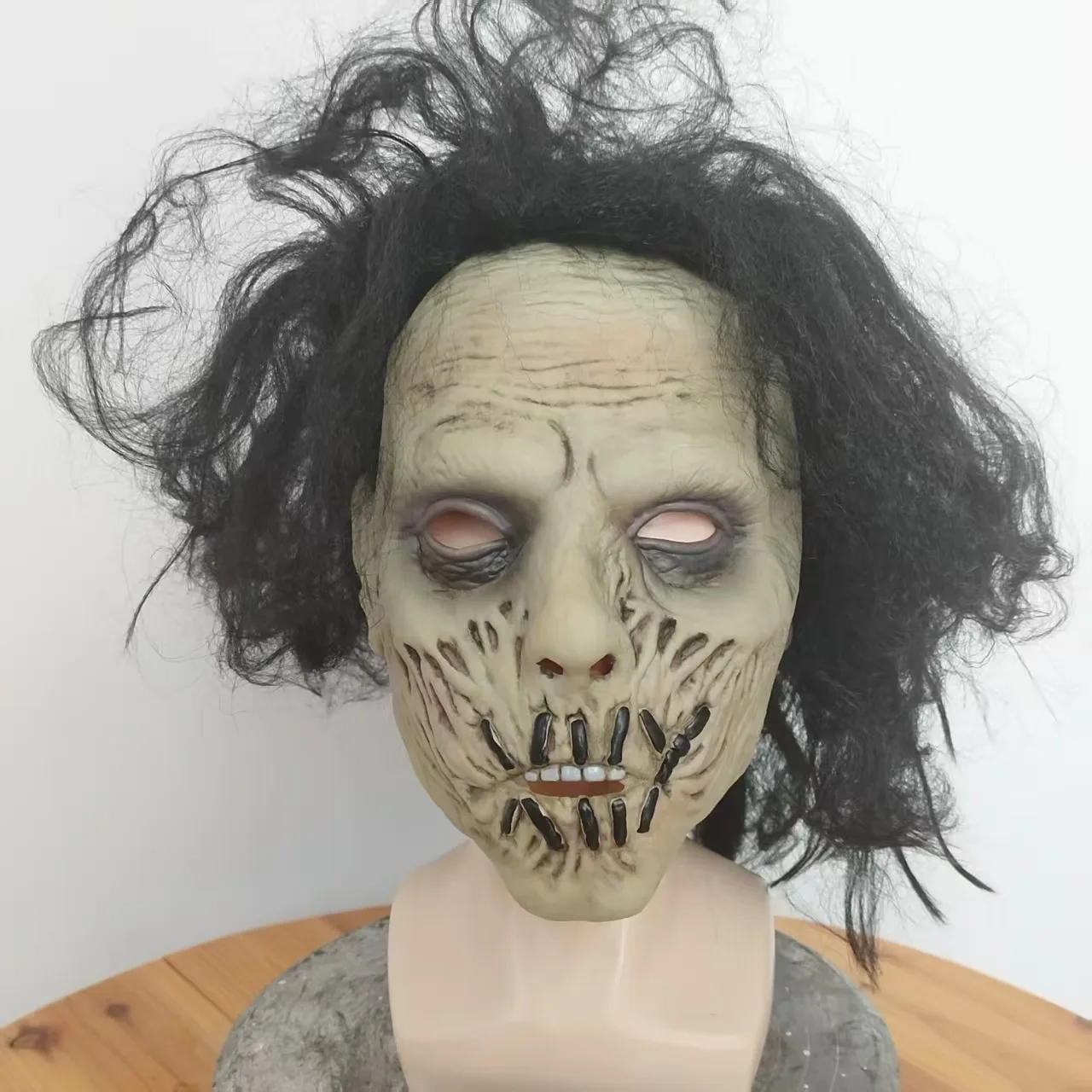 Freddy Krueger Head Cover Latex Mask Halloween Masquerade Party Cosplay Costume Props Scary Accessories
Freddy Krueger Head Cover Latex Mask Halloween Masquerade Party Cosplay Costume Props Scary Accessories