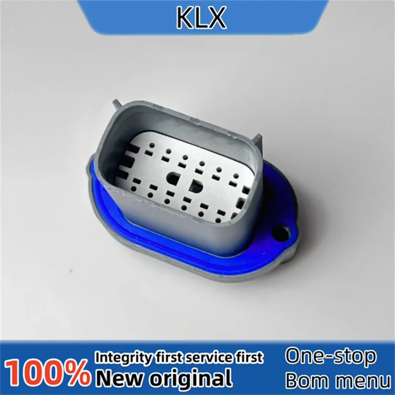 2PCS 47725-9030 Original 12 hole automotive connector from Molex, new energy socket plug housing
2PCS 47725-9030 Original 12 hole automotive connector from Molex, new energy socket plug housing