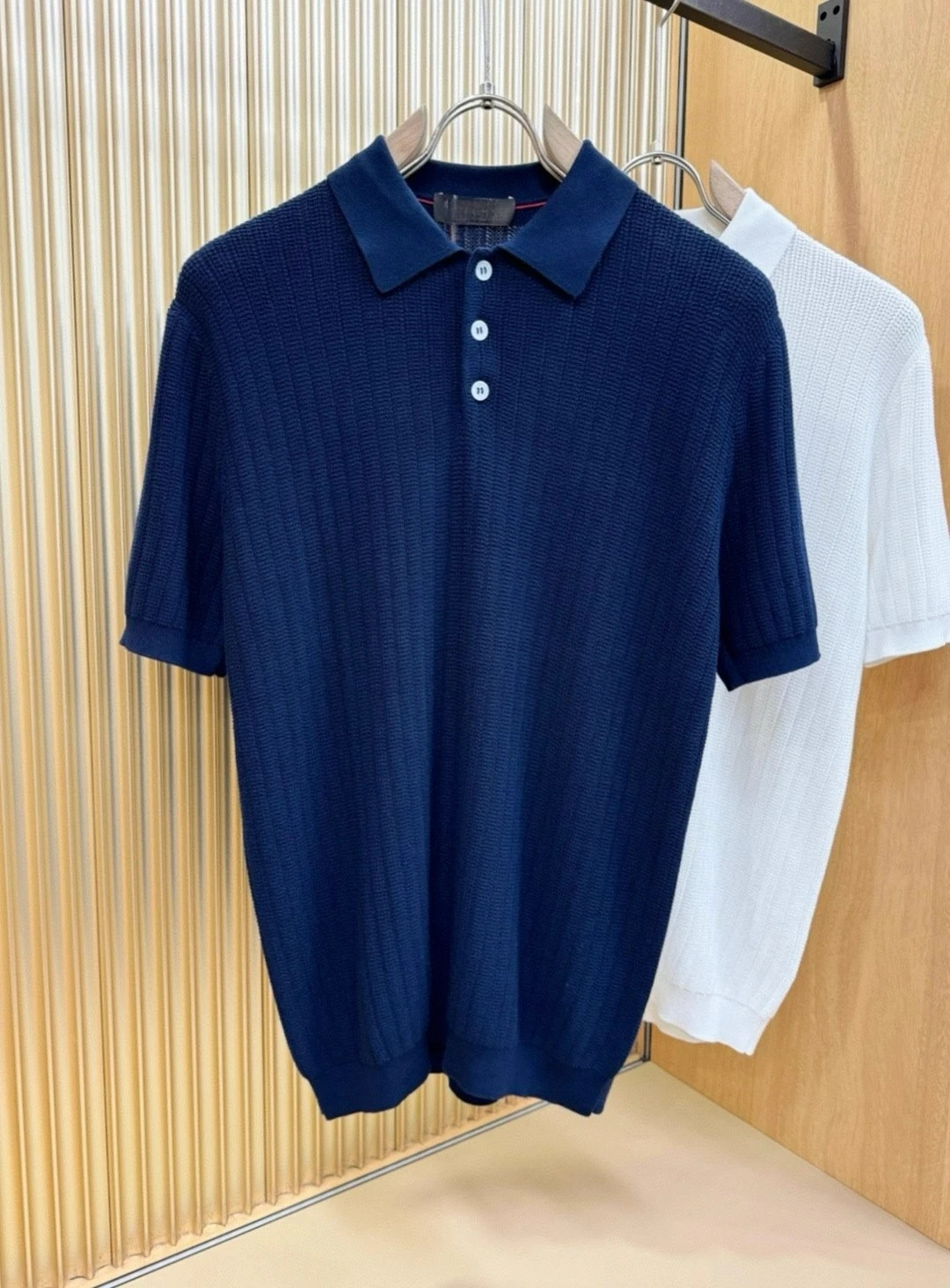 Italian old money style LP summer linen mixed cotton lapel short-sleeved simple polo shirt
Italian old money style LP summer linen mixed cotton lapel short-sleeved simple polo shirt