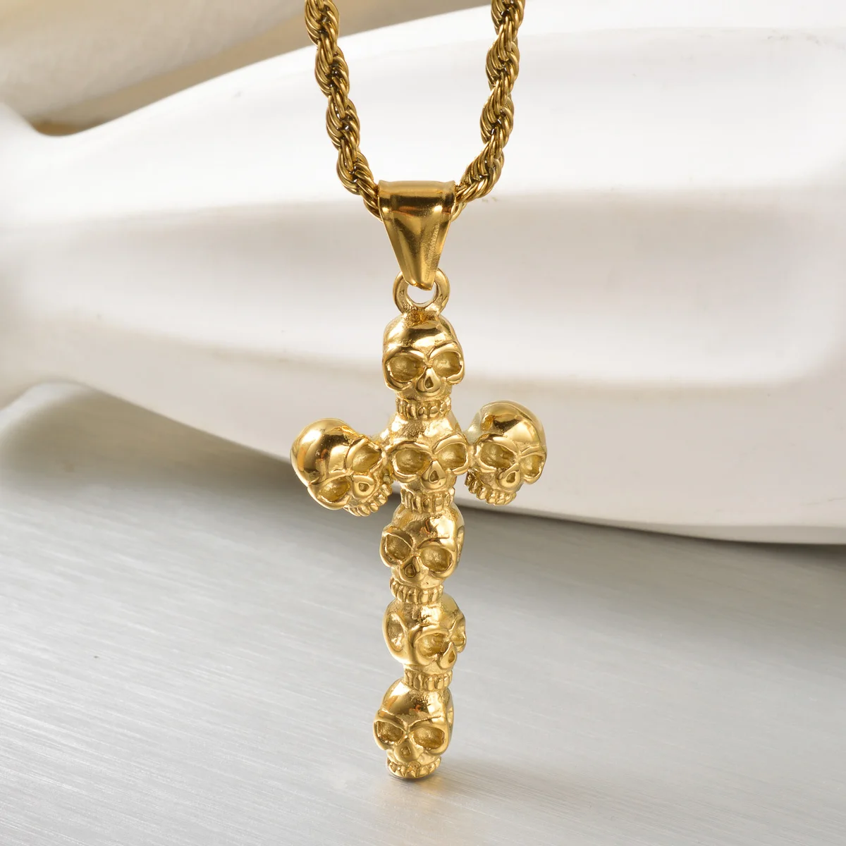 Edgy Style Skull Cross Pendant Necklace Retro Gothic Hip Hop Jewelry Twist Rope Chain for Women Men Daily Casual Everyday Wear
Edgy Style Skull Cross Pendant Necklace Retro Gothic Hip Hop Jewelry Twist Rope Chain for Women Men Daily Casual Everyday Wear
