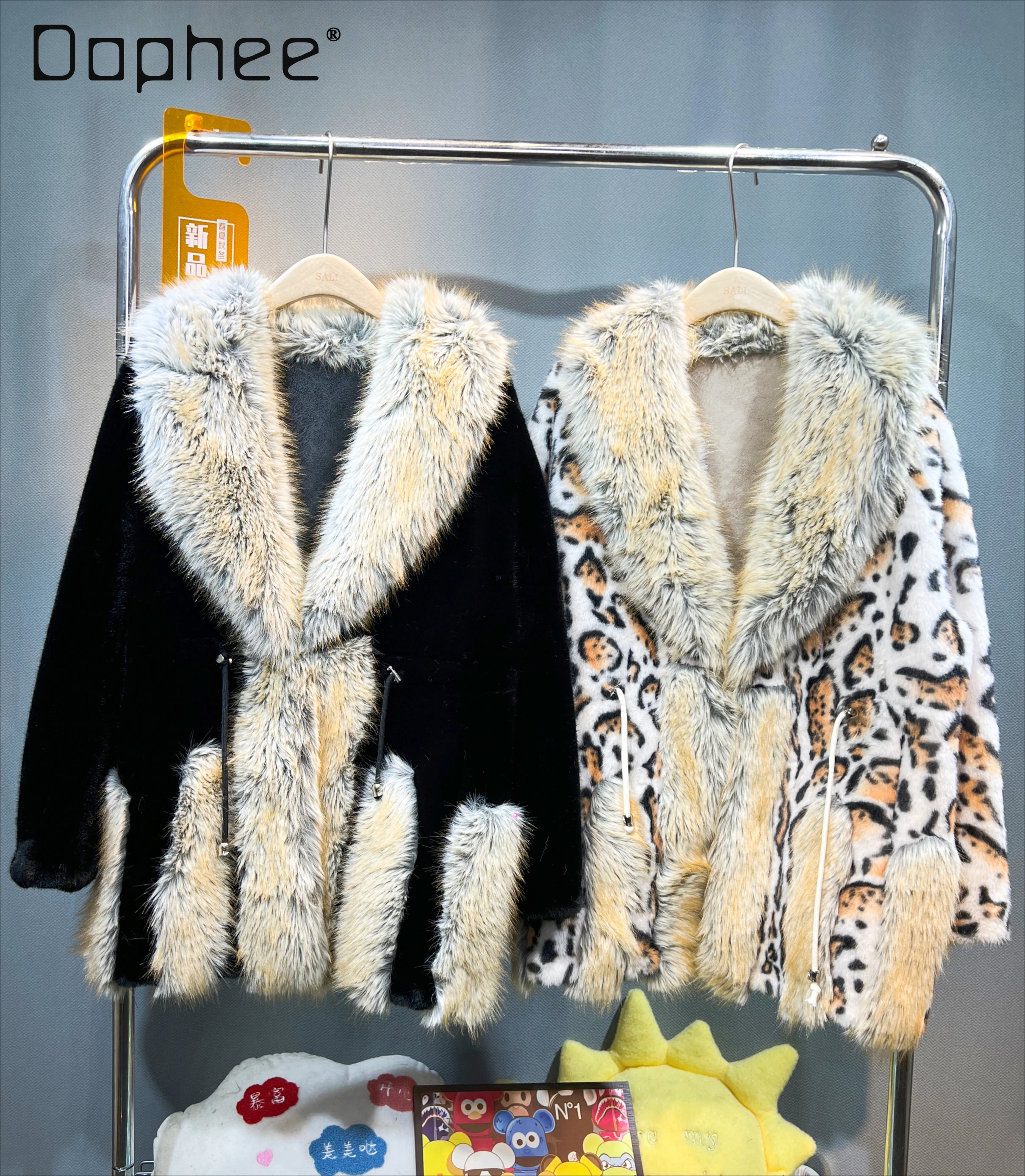 Leopard Print Faux Fur Coats Women 2024 Winter New Premium Mink Fur Coat Imitation Fox Hair Splicing Mink Hair Loose Coat
Leopard Print Faux Fur Coats Women 2024 Winter New Premium Mink Fur Coat Imitation Fox Hair Splicing Mink Hair Loose Coat