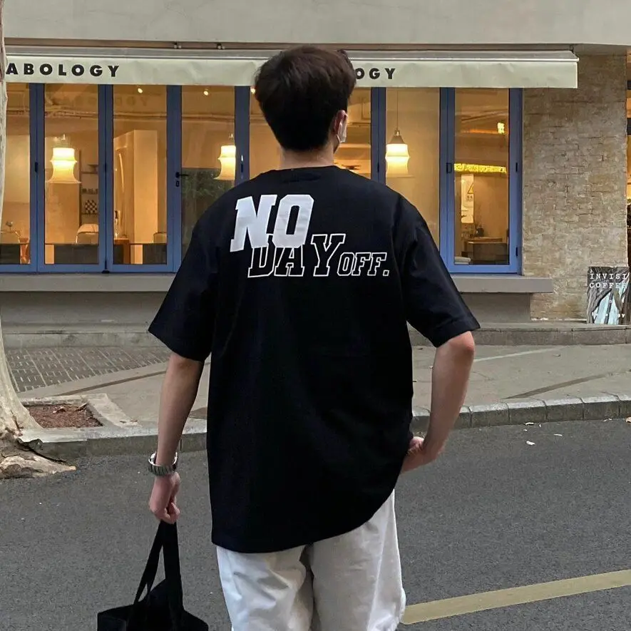 Korean Style Personalized Printed Graphic T-shirt Summer American Men's Women's Y2K New Retro Sports Youth Ins Half-sleeved Tops
Korean Style Personalized Printed Graphic T-shirt Summer American Men's Women's Y2K New Retro Sports Youth Ins Half-sleeved Tops