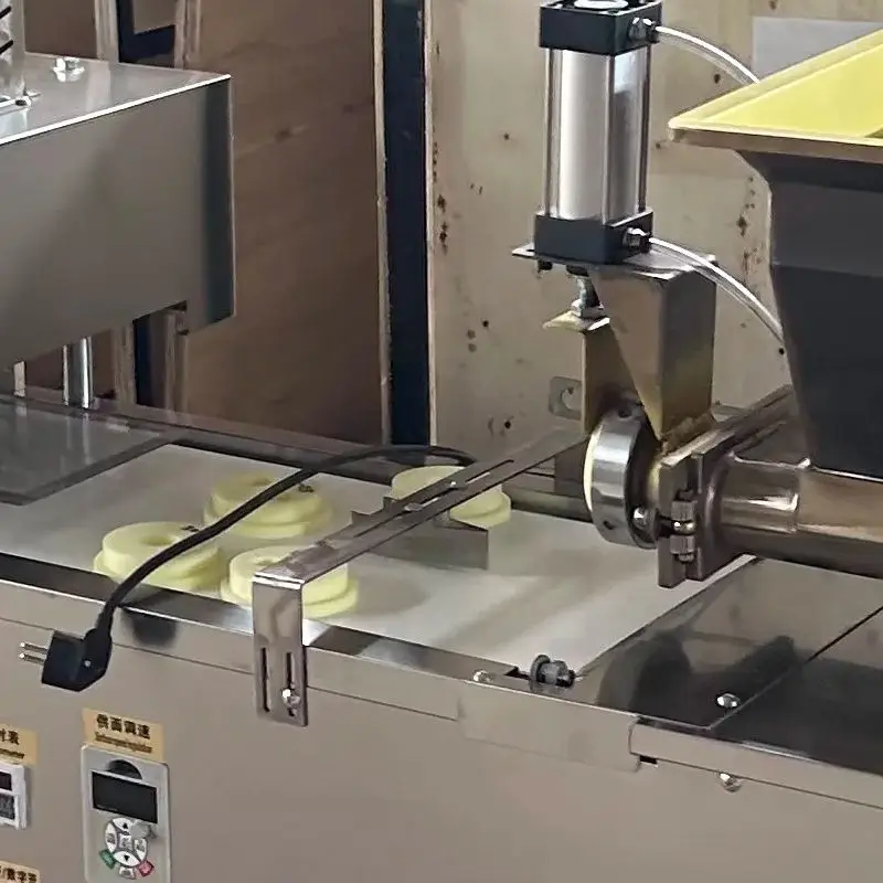 Fully Automatic Dough Divider Machine Circular Ball Making & Dough Cutting Equipment for Kitchen Restaurant Bakery
Fully Automatic Dough Divider Machine Circular Ball Making & Dough Cutting Equipment for Kitchen Restaurant Bakery
