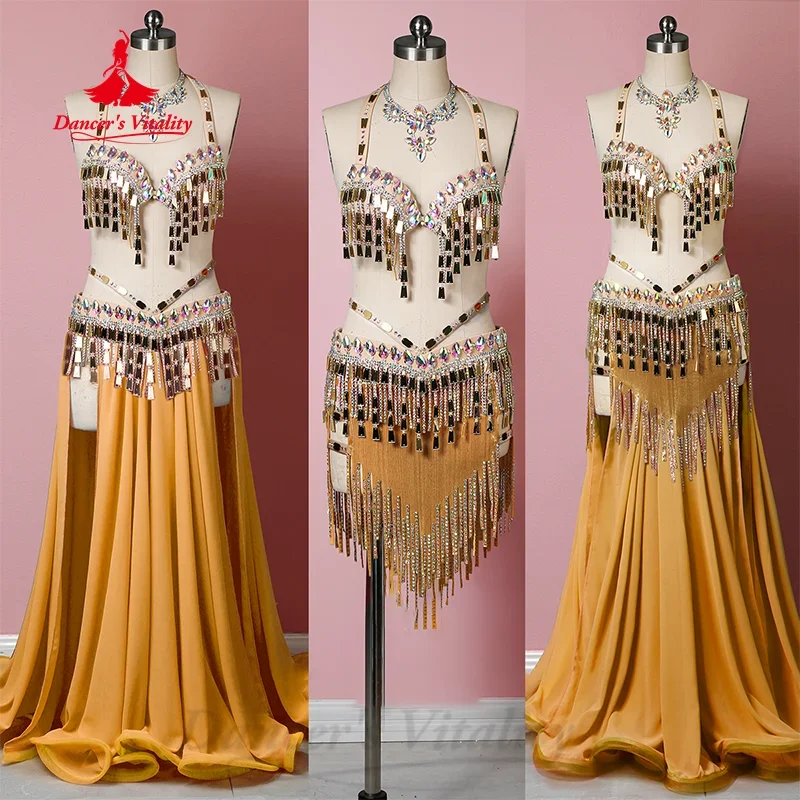 Женский костюм для танцев BellyDance, индивидуальный высококачественный роскошный костюм с блестками и кисточками, одежда для конкурсов ВОСТОЧНЫХ ТАНЦЕВ
Женский костюм для танцев BellyDance, индивидуальный высококачественный роскошный костюм с блестками и кисточками, одежда для конкурсов ВОСТОЧНЫХ ТАНЦЕВ