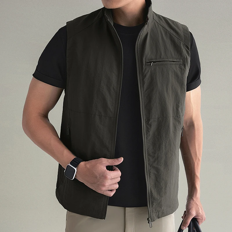 Men's Outdoor Fishing Vest Summer Autumn Casual Breathable Tactical Vest Quick Dry Sleeveless Tooling Sports Jackest Nylon Vests
Men's Outdoor Fishing Vest Summer Autumn Casual Breathable Tactical Vest Quick Dry Sleeveless Tooling Sports Jackest Nylon Vests