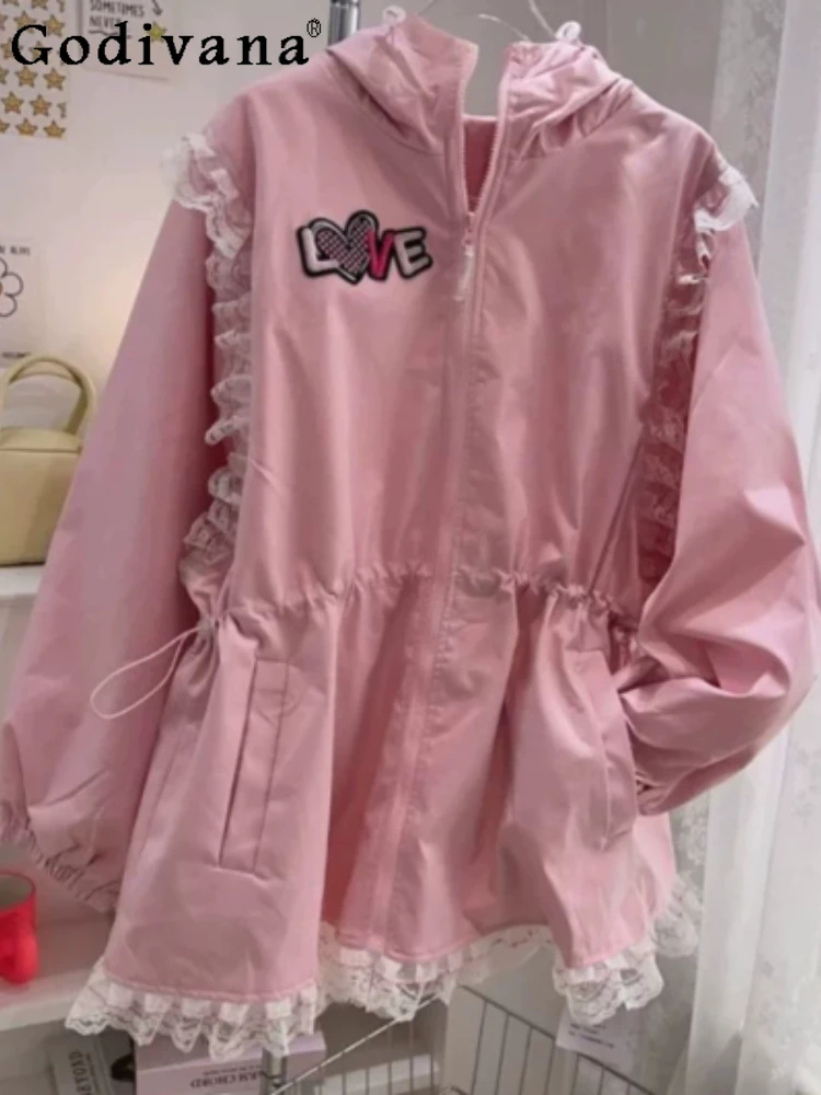 Large Size Autumn New Lace Splicing Drawstring Hooded Trench Fashion Women Age-reducing Loose Pink Long Sleeve Korean Jacket
Large Size Autumn New Lace Splicing Drawstring Hooded Trench Fashion Women Age-reducing Loose Pink Long Sleeve Korean Jacket