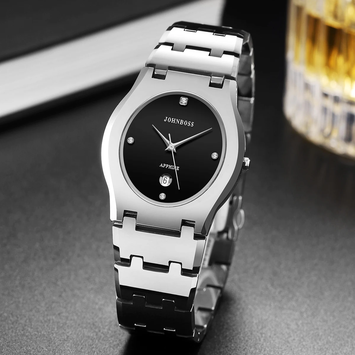 Мужские часы Johnsboss овальной формы из вольфрамовой стали, швейцарский кварцевый механизм, сапфировое стекло, деловой стиль, с бриллиантами
Мужские часы Johnsboss овальной формы из вольфрамовой стали, швейцарский кварцевый механизм, сапфировое стекло, деловой стиль, с бриллиантами