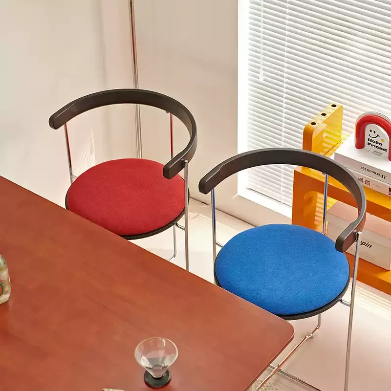 Scandinavian Folding Chair Solid Wood Dining Chair for Small Space Modern Backrest Vanity Seat Minimalist Portable Kitchen Stool
Scandinavian Folding Chair Solid Wood Dining Chair for Small Space Modern Backrest Vanity Seat Minimalist Portable Kitchen Stool