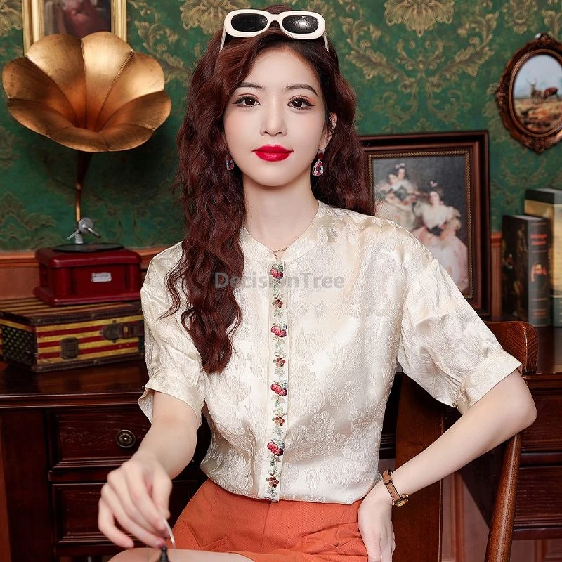 Heavy Embroidery Traditional Chinese-style Tang suit Top Stand Up Collar Short Sleeved Shirt Casual Daily Office Lady Blouse
Heavy Embroidery Traditional Chinese-style Tang suit Top Stand Up Collar Short Sleeved Shirt Casual Daily Office Lady Blouse