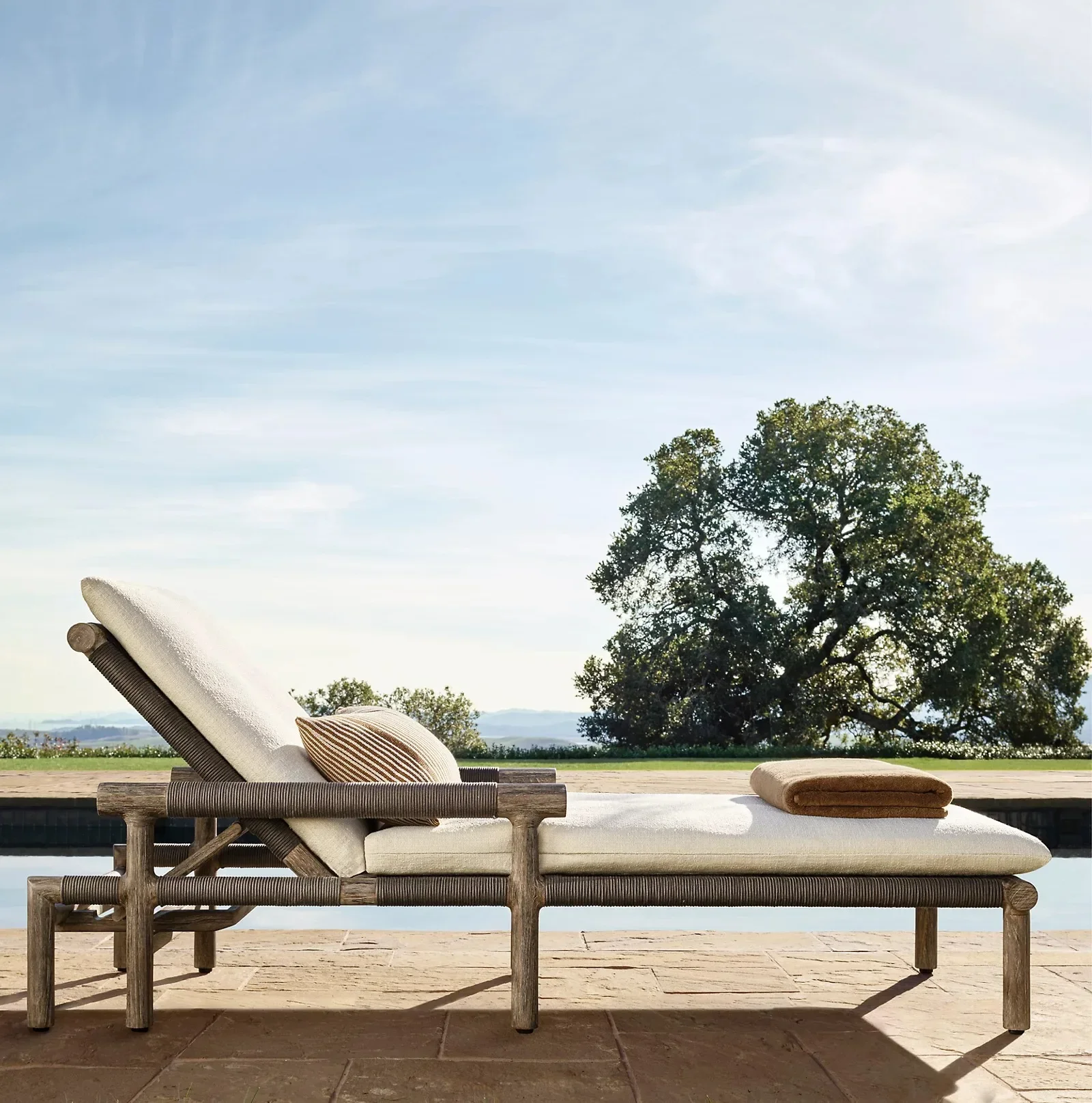 Hotel Pool Chaise Furniture Outdoor Custom Color Teak Wood Sunbed Sun Lounger Daybed
Hotel Pool Chaise Furniture Outdoor Custom Color Teak Wood Sunbed Sun Lounger Daybed