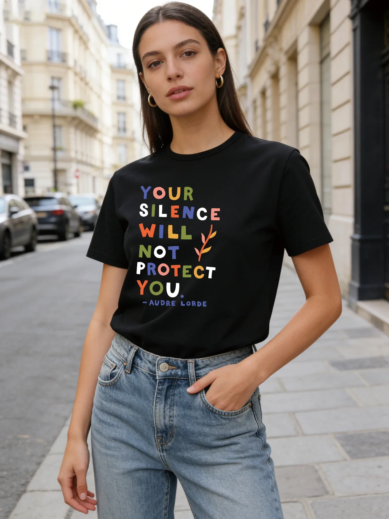 2026 Spring/Summer New Women's Fashionable Loose-fitting Simple Celebrity Quote Print T-shirt Short-sleeved Top
2026 Spring/Summer New Women's Fashionable Loose-fitting Simple Celebrity Quote Print T-shirt Short-sleeved Top