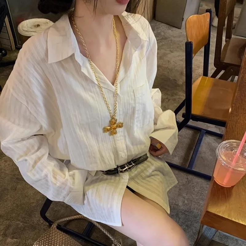 French Elegant White Striped Shirts Women See Through Long Sleeve Korean Fashion Loose Blouses Female Basic Aesthetic Casual Top
French Elegant White Striped Shirts Women See Through Long Sleeve Korean Fashion Loose Blouses Female Basic Aesthetic Casual Top