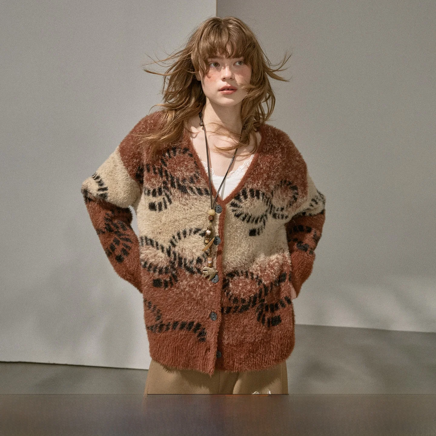 Комплект DIDDI MODA: кардиган и плиссированная юбка, свободный крой, зимний стиль, для женщин
Комплект DIDDI MODA: кардиган и плиссированная юбка, свободный крой, зимний стиль, для женщин