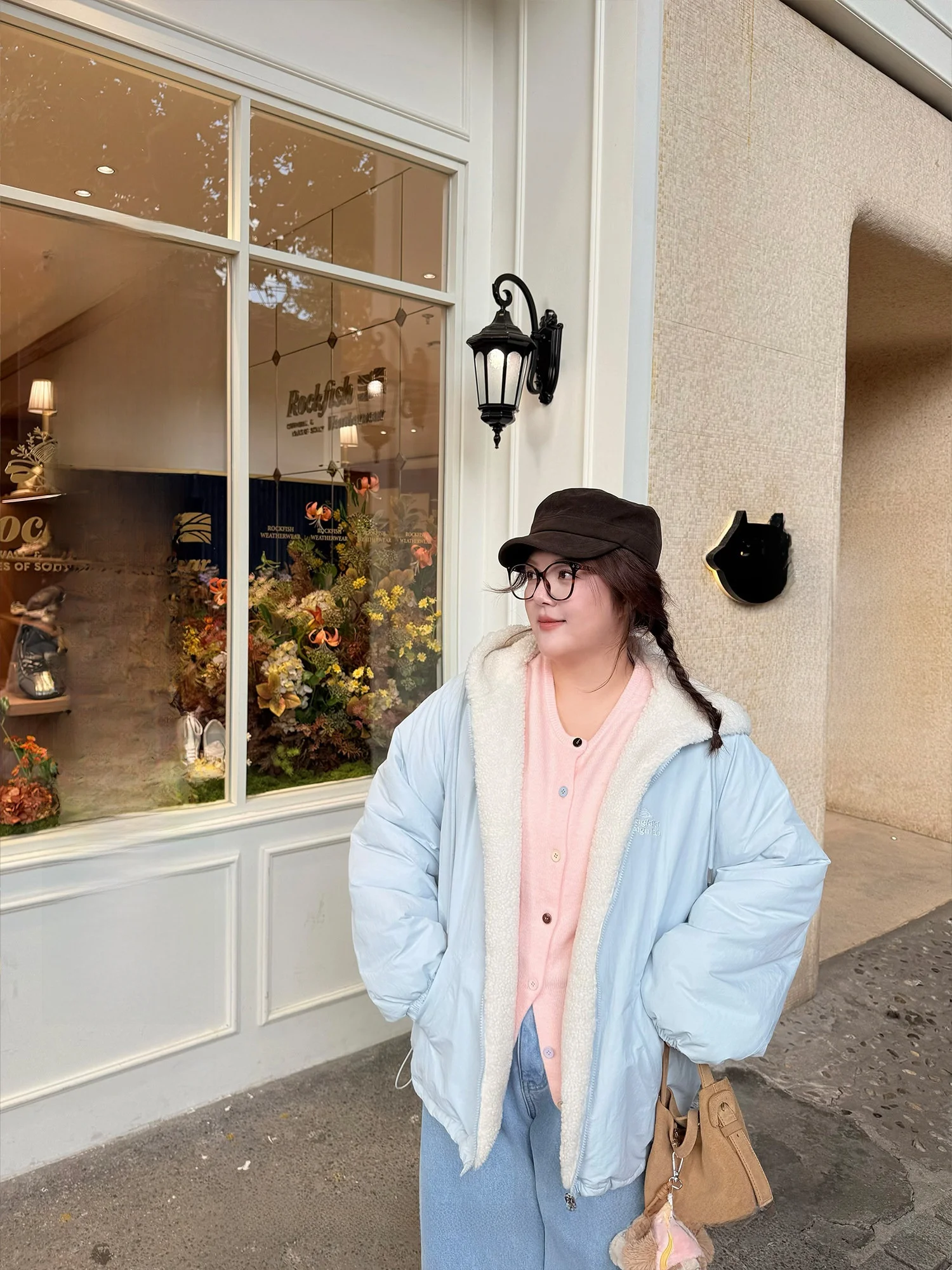 Теплая двусторонняя куртка PONGKIKI с капюшоном для женщин, больших размеров, утепленная зимняя куртка на молнии из хлопка и нейлона
Теплая двусторонняя куртка PONGKIKI с капюшоном для женщин, больших размеров, утепленная зимняя куртка на молнии из хлопка и нейлона