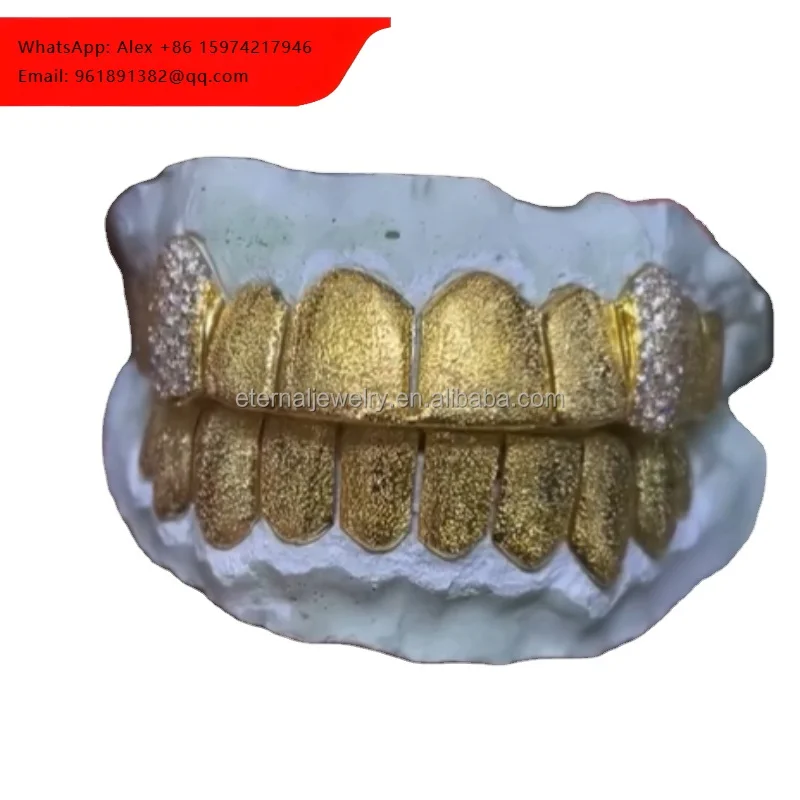 Custom Hip Hop Iced Out 925 Sterling Silver Grills Gold Diamond Dust VVS Moissanite Grillz Teeth Mouth Grillz
Custom Hip Hop Iced Out 925 Sterling Silver Grills Gold Diamond Dust VVS Moissanite Grillz Teeth Mouth Grillz
