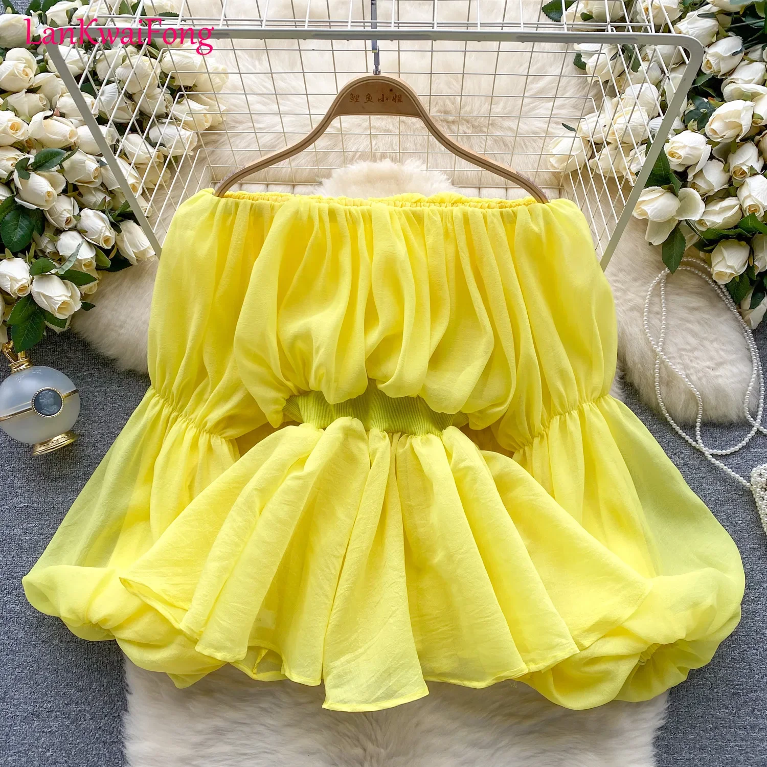 . Стильная повседневная французская рубашка, женский весенний шифоновый топ на одно плечо с рукавами-пузырями, оборками и оборками по краям, новинка 2024
. Стильная повседневная французская рубашка, женский весенний шифоновый топ на одно плечо с рукавами-пузырями, оборками и оборками по краям, новинка 2024