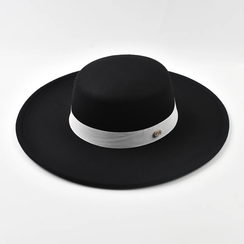 French Style Fedora Hat for Women 10CM Wide Brim Flat Top Felt Hat Fashion Winter Derby Wedding Jazz Hats
French Style Fedora Hat for Women 10CM Wide Brim Flat Top Felt Hat Fashion Winter Derby Wedding Jazz Hats