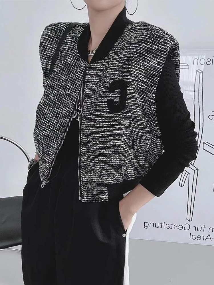 Retro Chic Autumn Winter round Ne Letter Patchwork Thiened Tweed Svel Vest Jaet Women's Faion Commute Sle
Retro Chic Autumn Winter round Ne Letter Patchwork Thiened Tweed Svel Vest Jaet Women's Faion Commute Sle