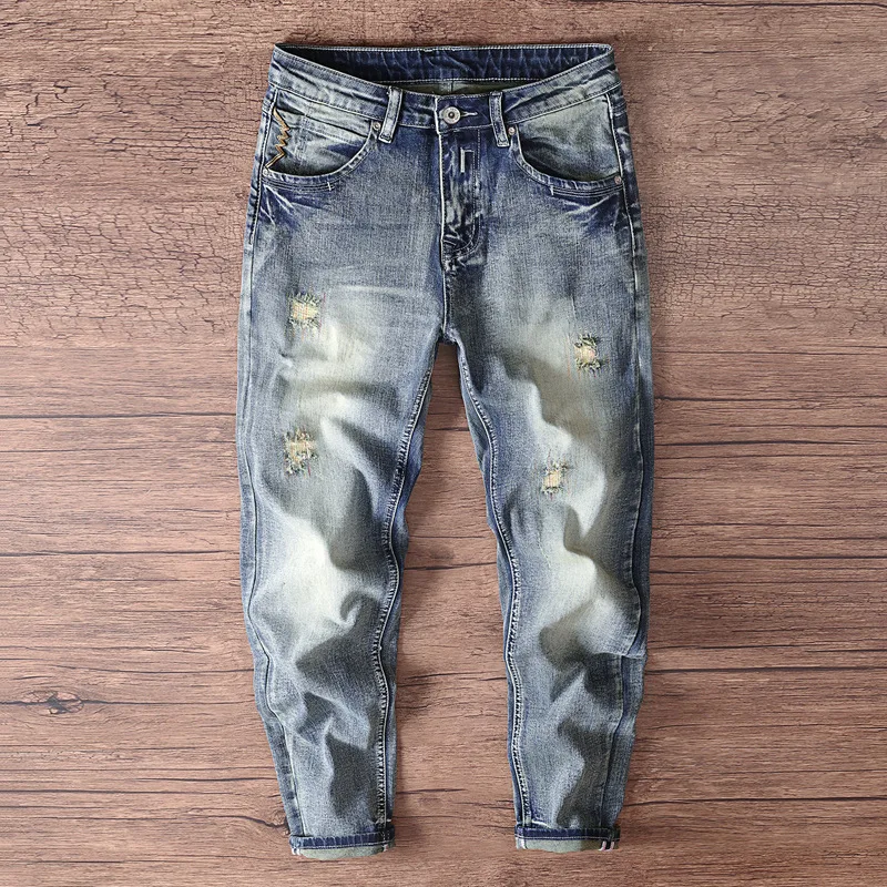 Spring and Autumn New Trendy Men's Cowboy Pants with Broken Holes, Retro Washed Korean Version, Slim fit Small Leg Pants
Spring and Autumn New Trendy Men's Cowboy Pants with Broken Holes, Retro Washed Korean Version, Slim fit Small Leg Pants