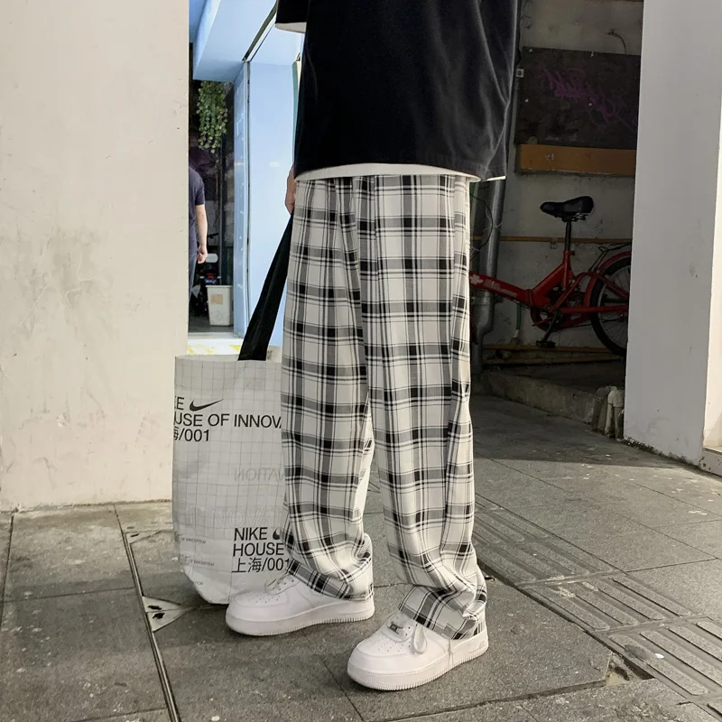 Trendy Plaid Men's Casual Pants Hong Kong Sle Loose Wide Leg Long Summer Korean Version Drop Crotch Cool Casual Trousers
Trendy Plaid Men's Casual Pants Hong Kong Sle Loose Wide Leg Long Summer Korean Version Drop Crotch Cool Casual Trousers