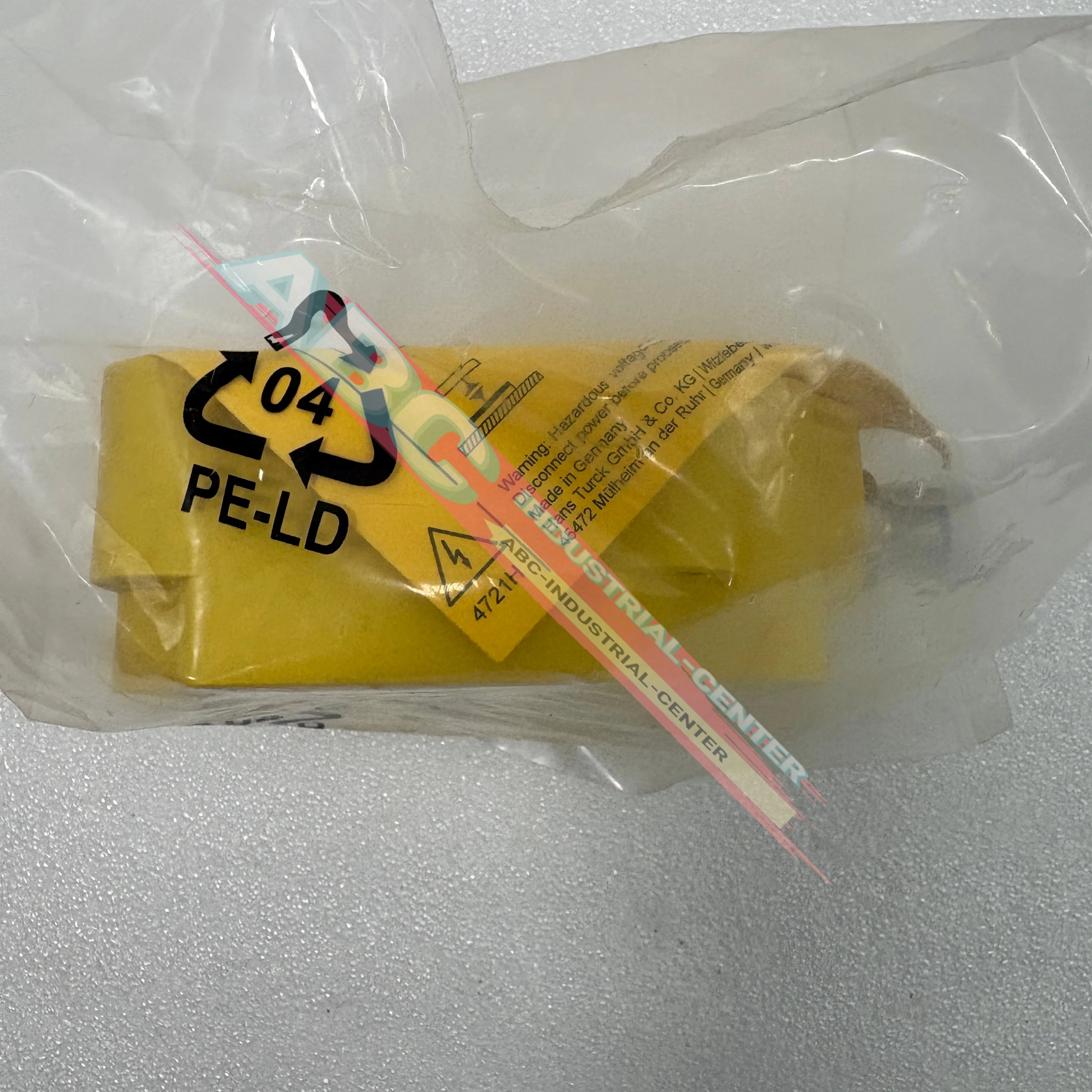 TNDC-Q80-R1213 100% НОВАЯ высокочастотная головка для чтения/записи
TNDC-Q80-R1213 100% НОВАЯ высокочастотная головка для чтения/записи